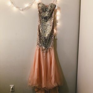 Strapless Body Fit Long Gown
